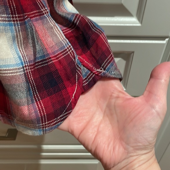 GAP kids red/white plaid collarless shirt. - Picture 7 of 8